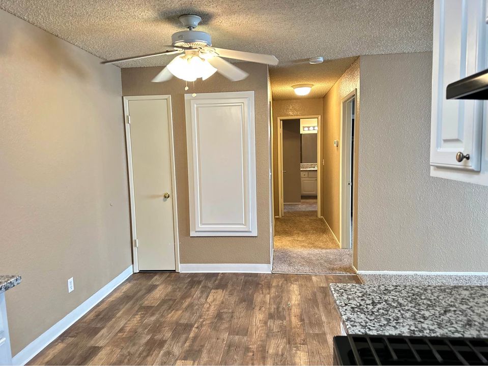 2 Beds 1 Bath - Apartment