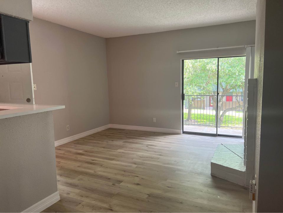 2 Beds 1 Bath - Apartment photo'