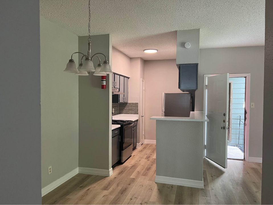 2 Beds 1 Bath - Apartment photo'