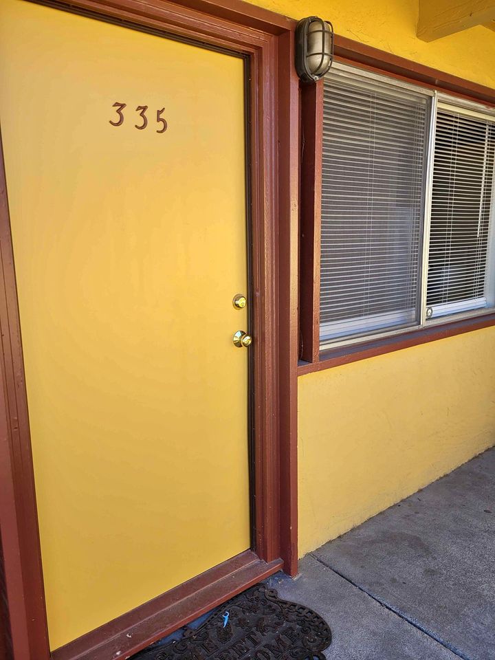 2 Beds 1 Bath - Apartment