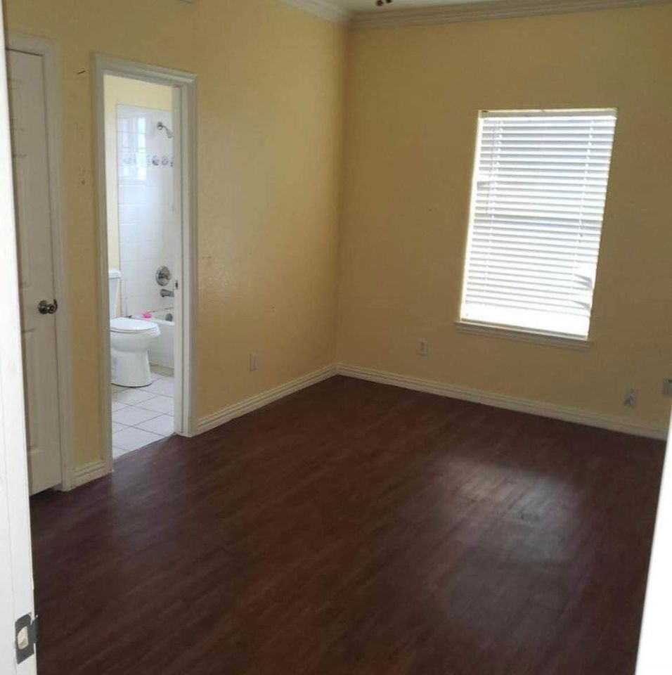 2 Beds 1 Bath - Apartment photo'