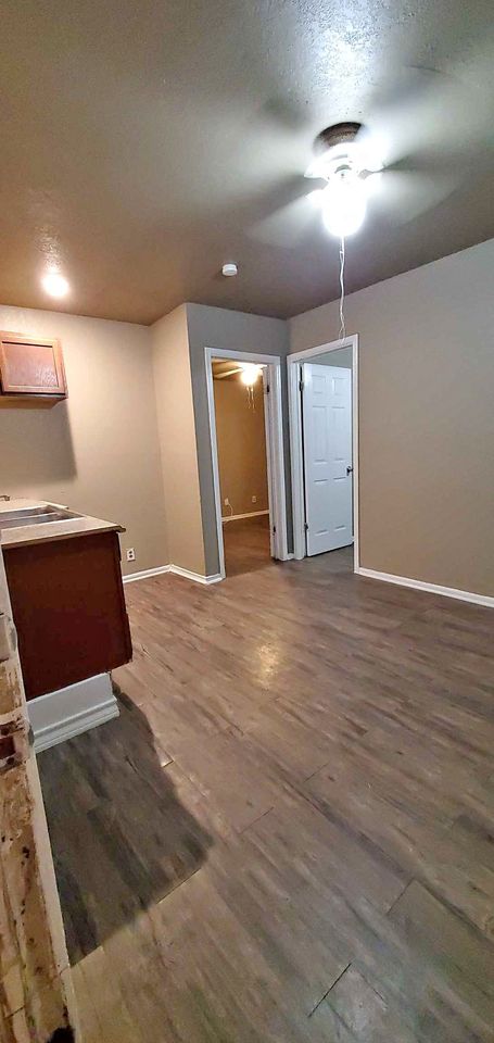 2 Beds 1 Bath - Apartment