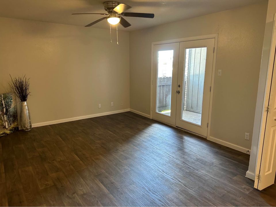 2 Beds 1 Bath - Apartment photo'