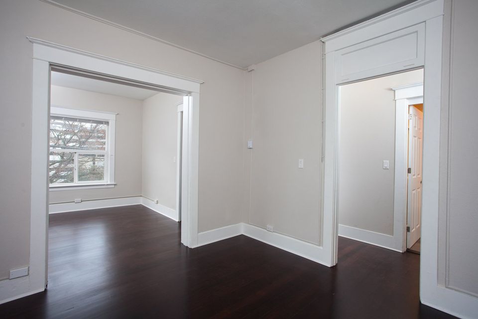 2 Beds 1 Bath Apartment photo'