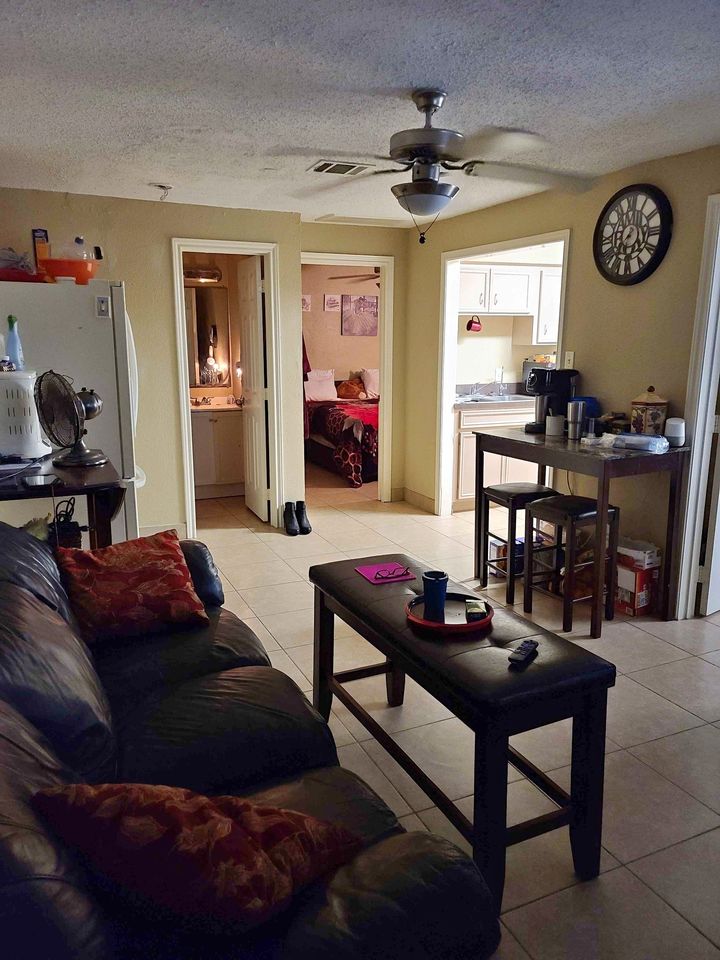 2 Beds 1 Bath - Apartment photo'