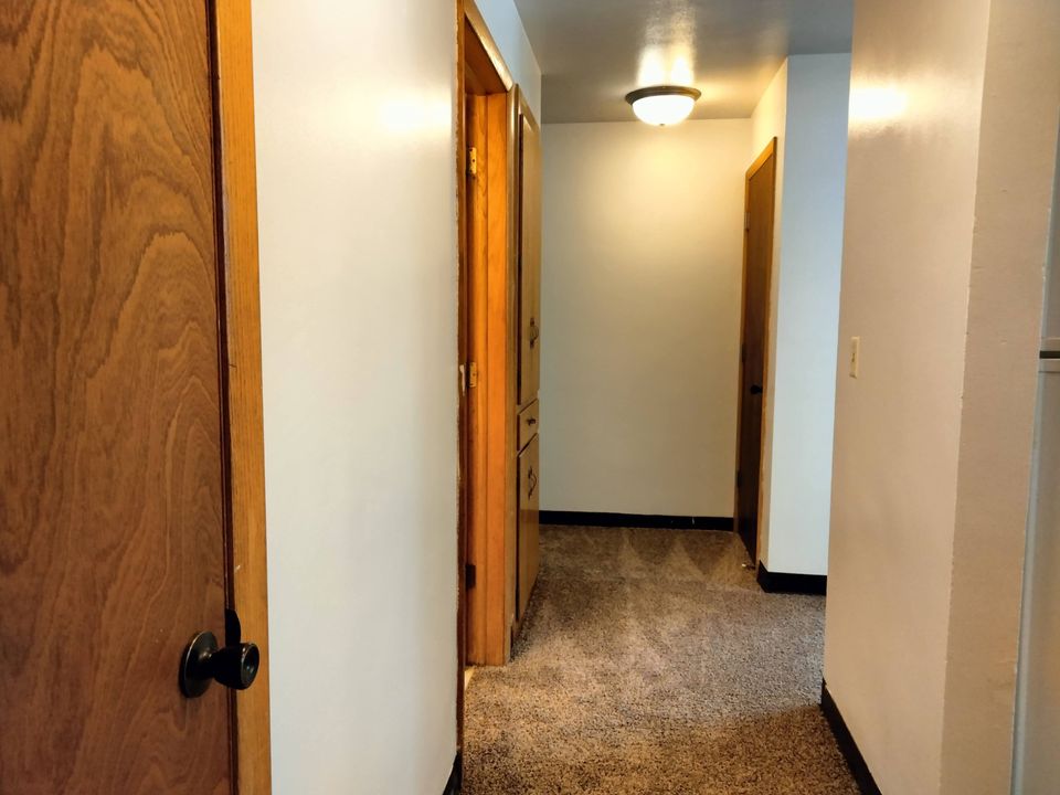 2 Beds 1 Bath Apartment photo'