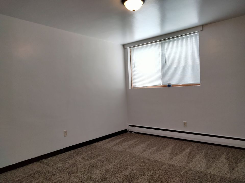 2 Beds 1 Bath Apartment - 14