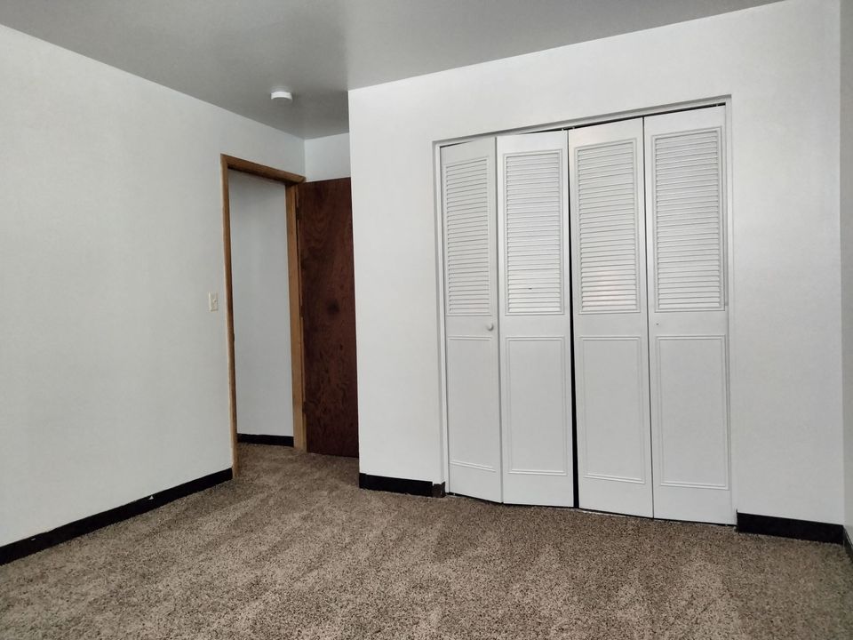 2 Beds 1 Bath Apartment photo'