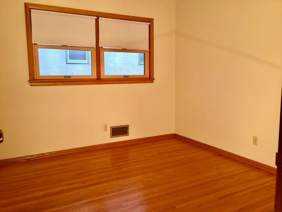 2 Beds 1 Bath - House photo'