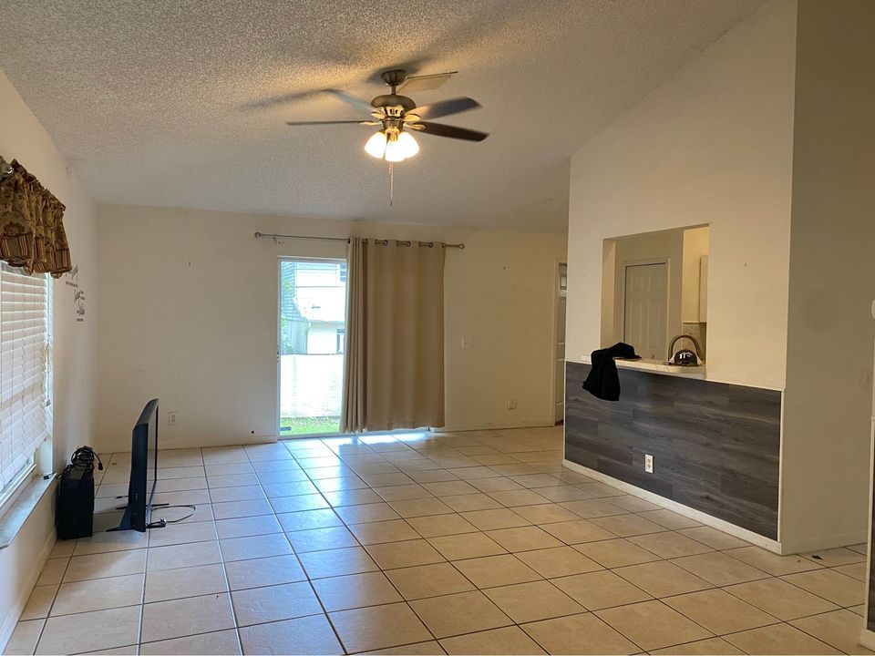 2 Beds 2 Baths House photo'