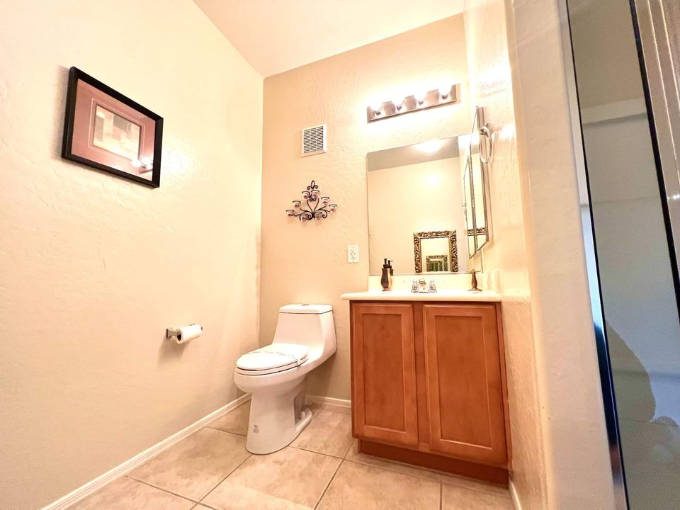 2 Beds 2 Baths Townhouse photo'