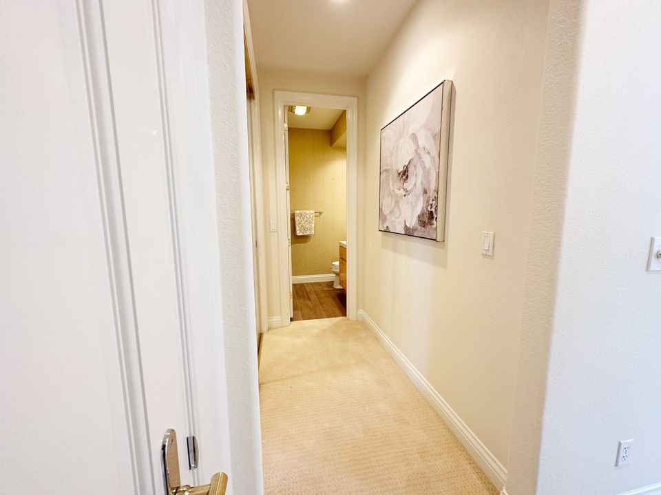 1 Bed 1 Bath Room only photo'