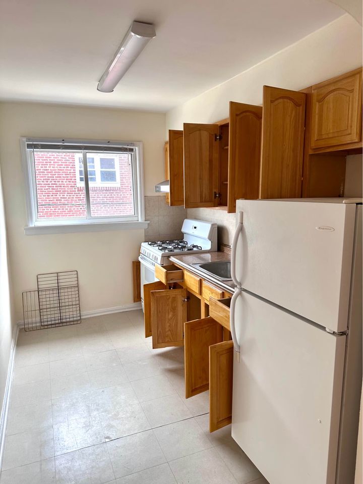 2 Beds 1 Bath - Apartment photo'