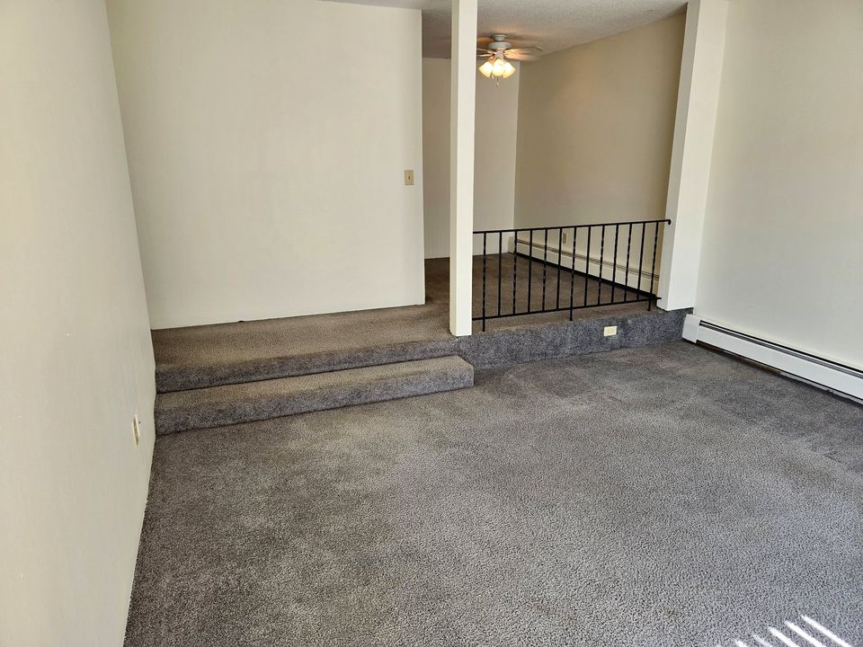 2 Beds 1 Bath Apartment/condo photo'