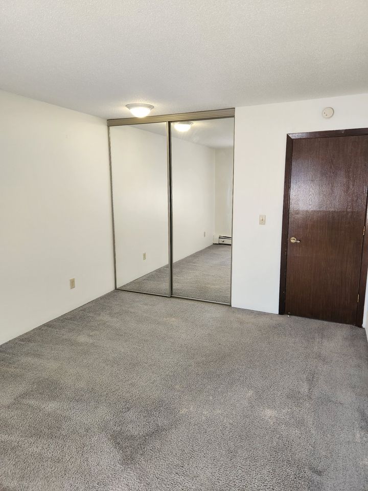 2 Beds 1 Bath Apartment/condo photo'