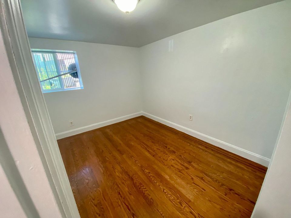 2 Beds 1 Bath House photo'