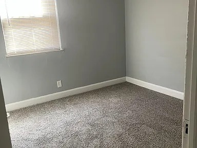 2 Beds 1 Bath Townhouse photo'