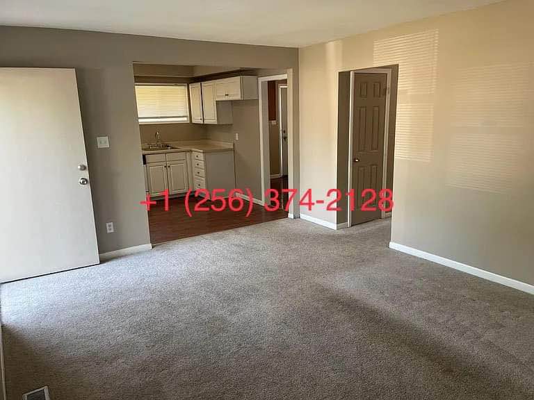 3 Beds 1 Bath - House photo'