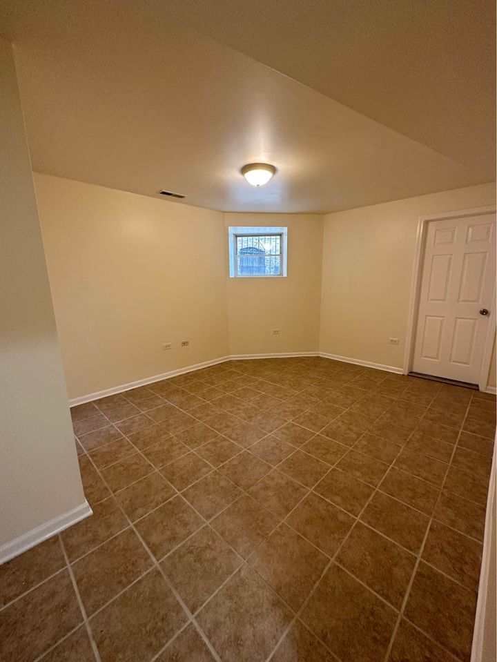 2 Beds 1 Bath - Apartment photo'