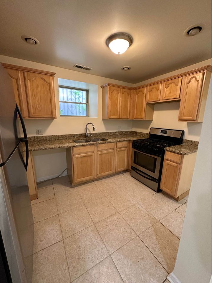 2 Beds 1 Bath - Apartment photo'