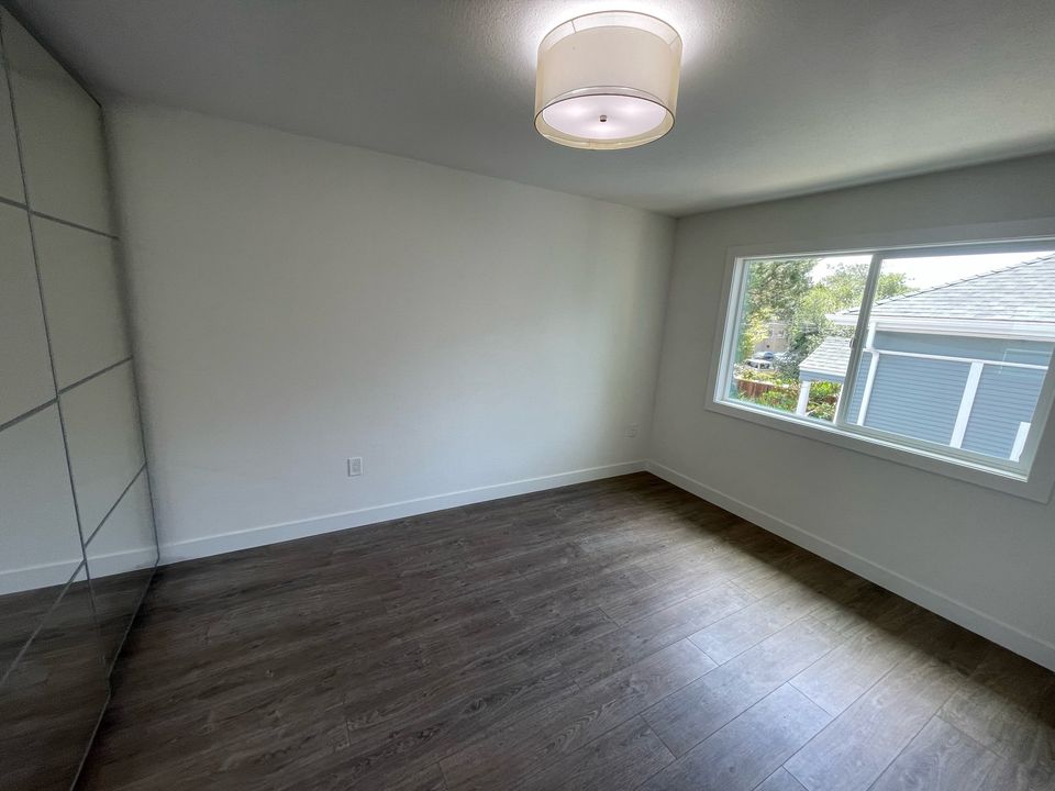 2 Beds 1 Bath Apartment photo'