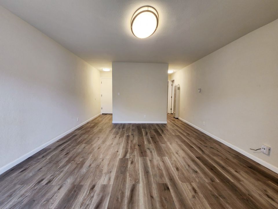 2 Beds 1 Bath Apartment photo'