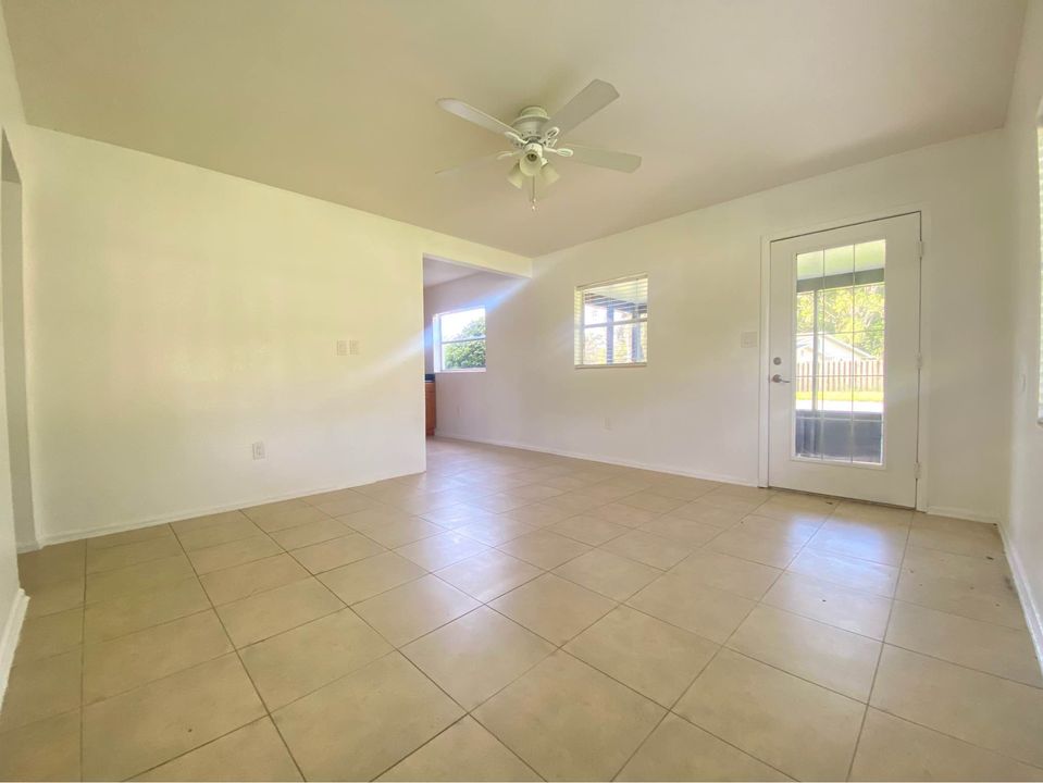 2 Beds 1 Bath - Apartment photo'