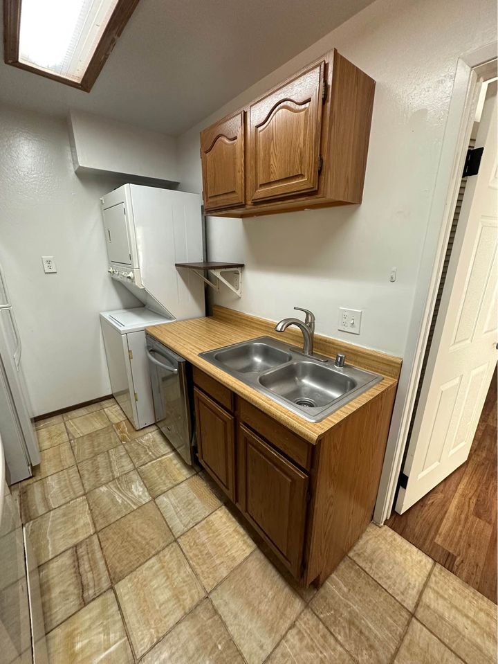 2 Beds 1 Bath - Apartment photo'