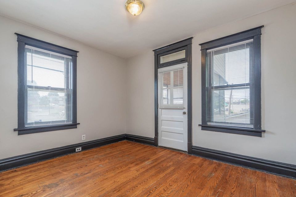 2 Beds 1 Bath Apartment photo'