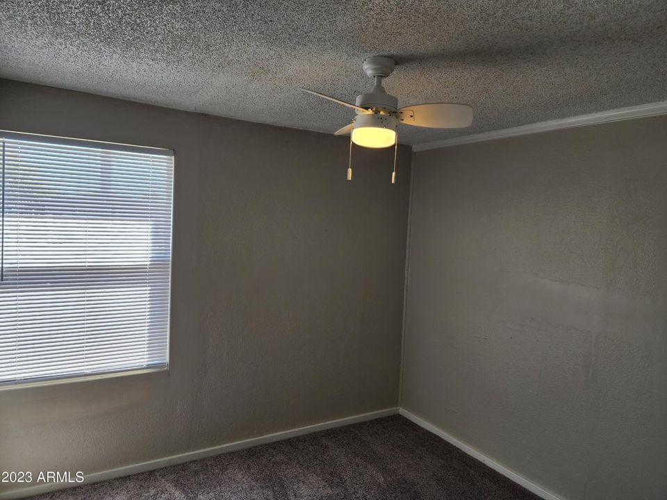 3 Beds 1 Bath Apartment photo'