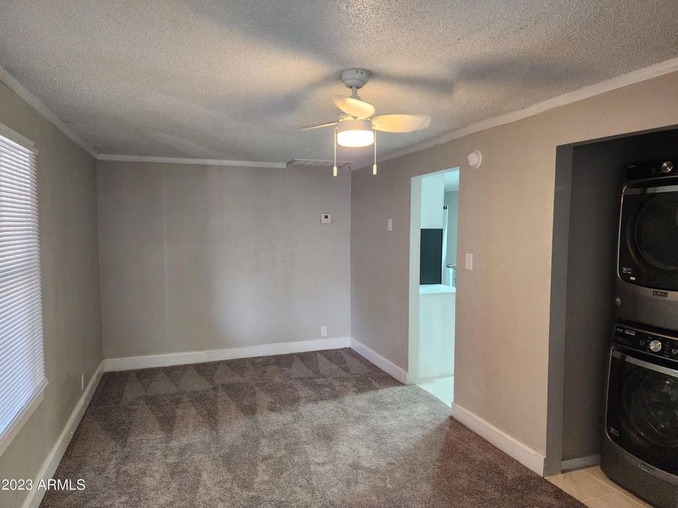 3 Beds 1 Bath Apartment photo'