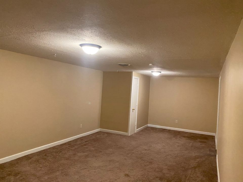 3 Beds 1 Bath House photo'