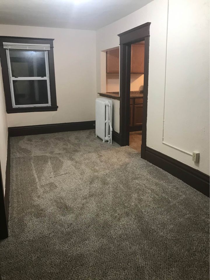 3 Beds 1 Bath - House photo'