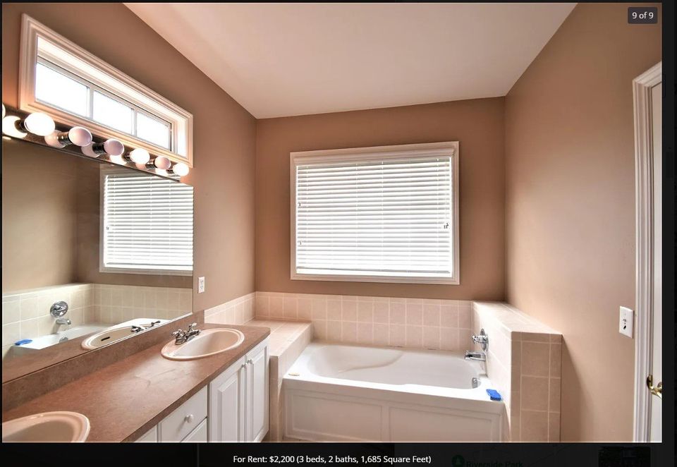 3 Beds 2 Baths Townhouse - 6