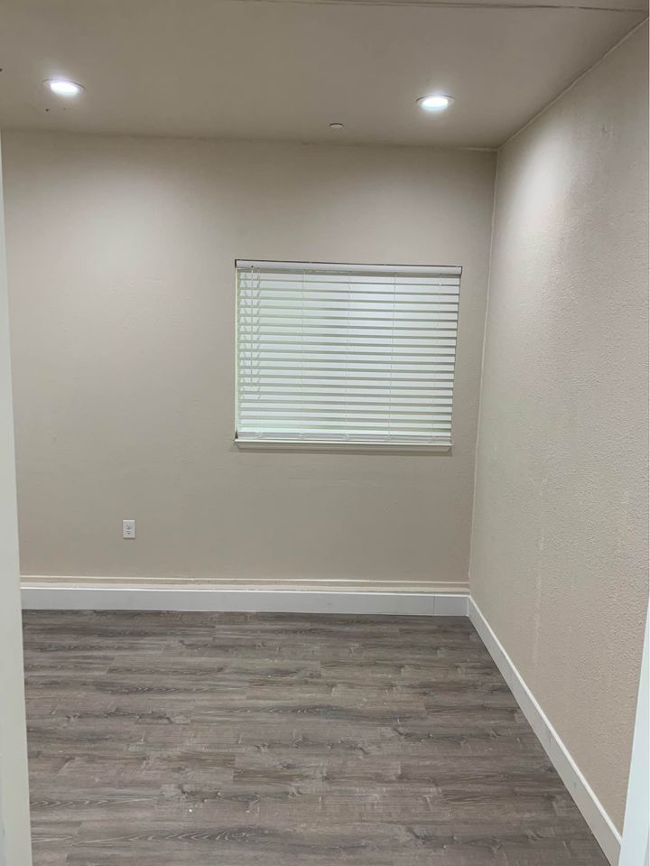 Large Room for rent 1250 Single occupancy photo'