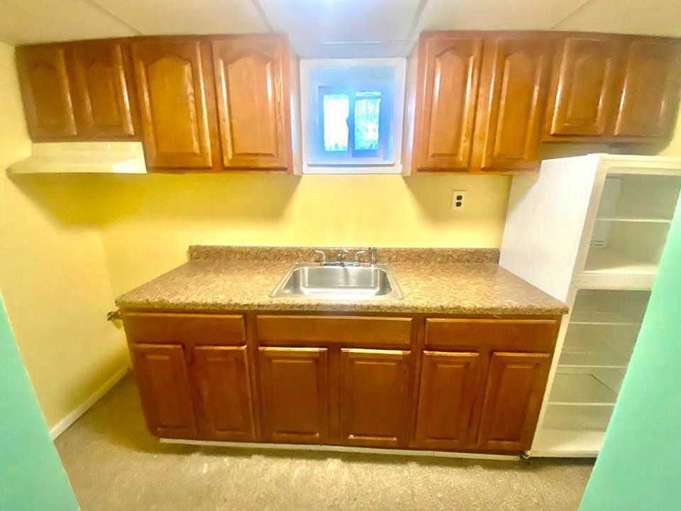 1 Bed 1 Bath - Townhouse