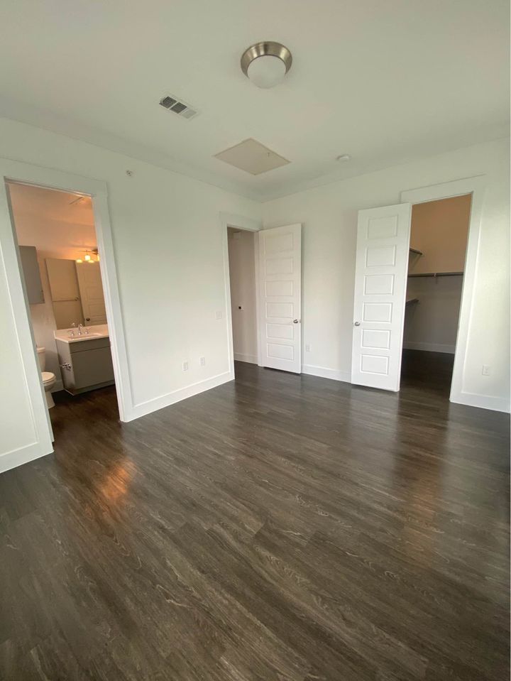 1 Bed 1 Bath Townhouse photo'