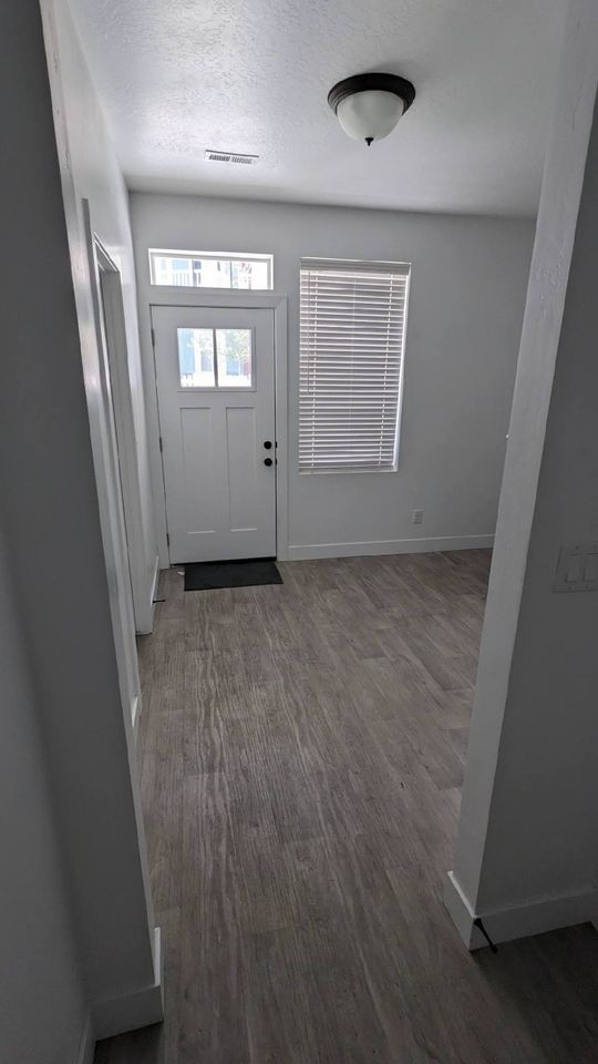 1 Bed 1 Bath Townhouse photo'