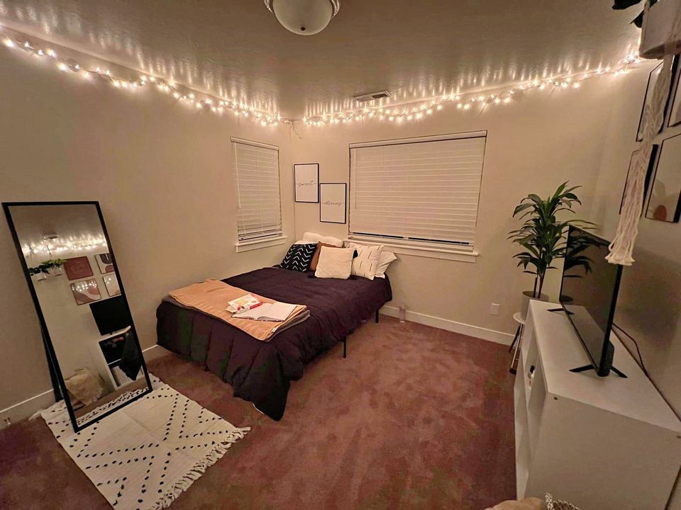 1 Bed 1 Bath - Townhouse photo'