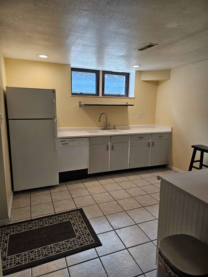 2 Beds 1 Bath - Apartment photo'