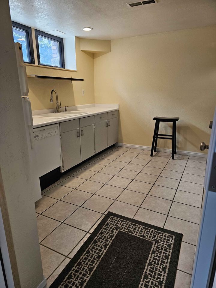 2 Beds 1 Bath - Apartment photo'