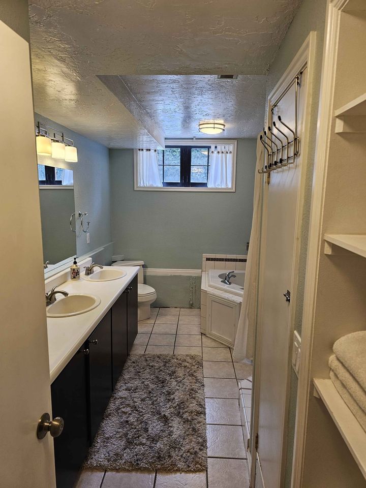 2 Beds 1 Bath - Apartment photo'