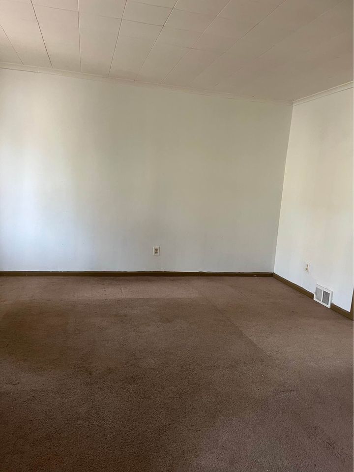 2 Beds 1 Bath - Apartment - 4