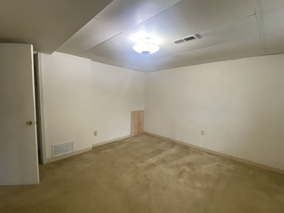 2 Beds 1 Bath Apartment photo'