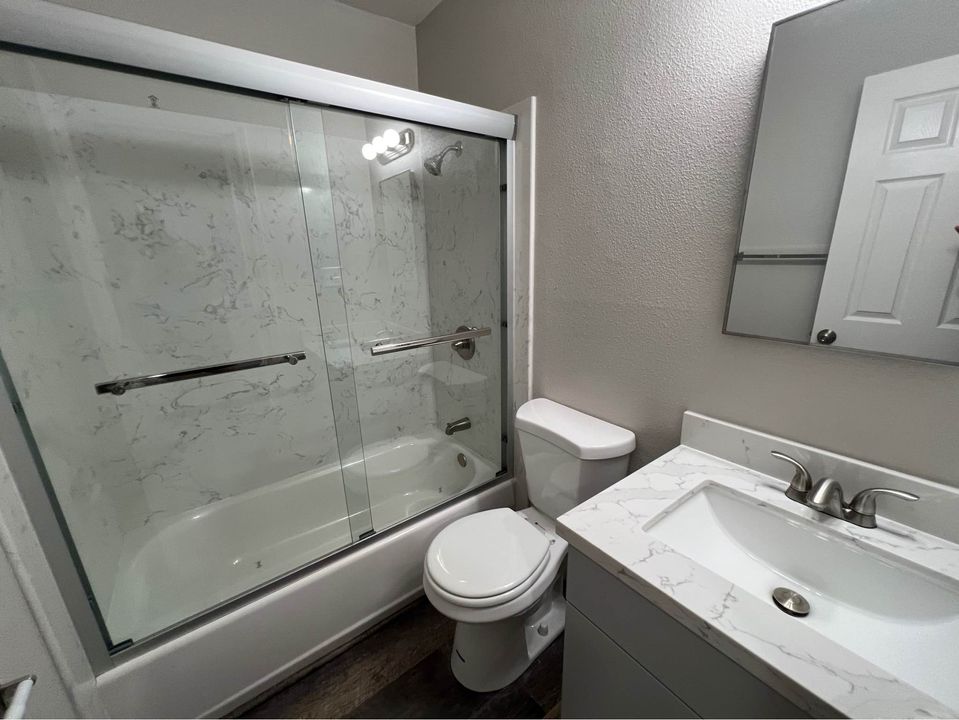 2 Beds 1 Bath Apartment photo'