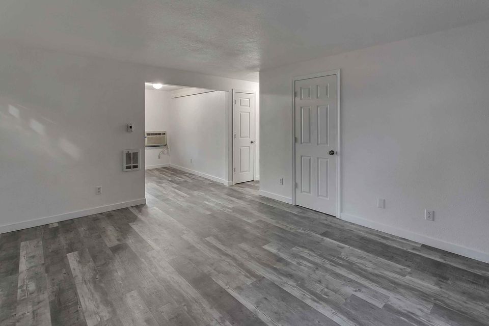 2 Beds 1 Bath - Apartment photo'