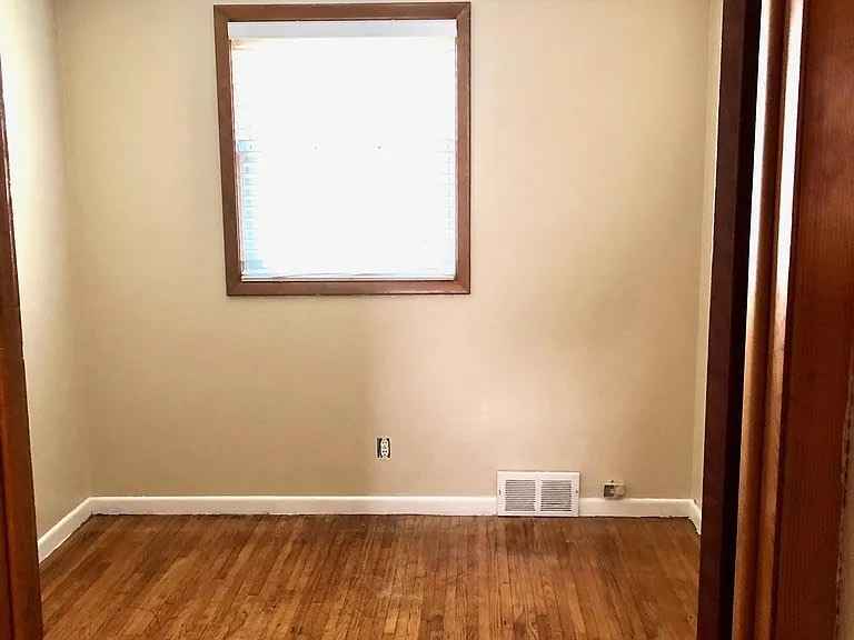 2 Beds 1 Bath - Apartment photo'