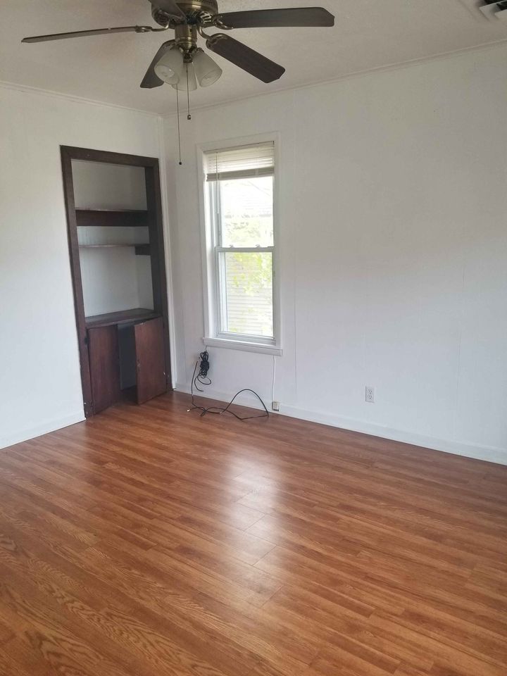 2 Beds 1 Bath Apartment photo'