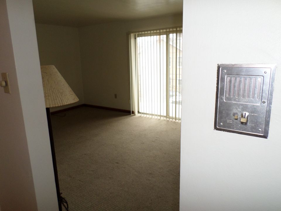 2 Beds 1 Bath Apartment photo'