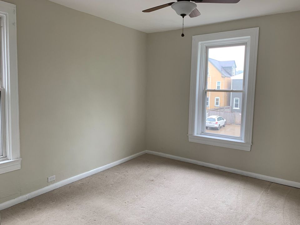 2 Beds 1 Bath Apartment photo'